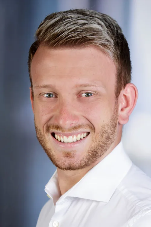 Dr. rer. nat. Markus Bayer